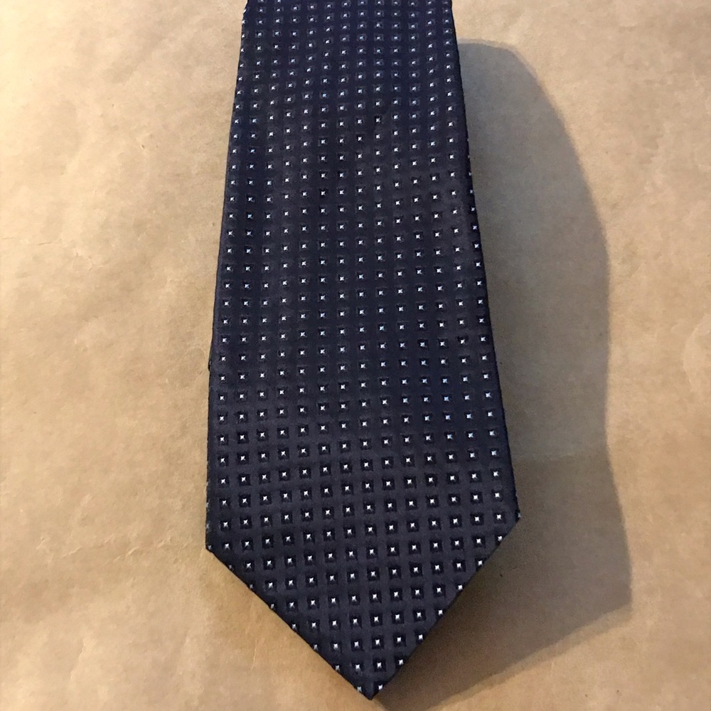 Armani Collezioni Classic Silk Black Tie with White Dots made in Italy